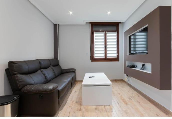Apartamento A Tan Solo 800 Metros De San Mames Bilbao Exterior foto